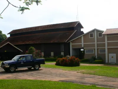 Infraestrutura — Fachada Sede Fazenda Patio Acesso