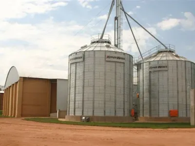 Infraestrutura — Silos Metalicos Armazenamento Graos Estrutura